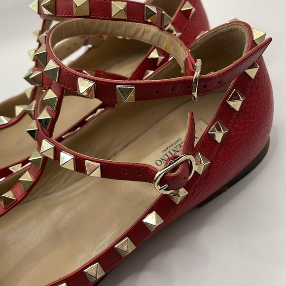 Valentino Red Studded Flats with Pointed Toe - Red - 37.5 or 6.5 - Picture 3 of 11